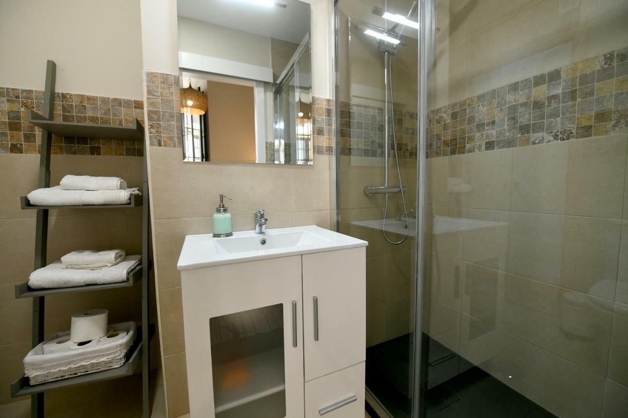 Apartamento Arenal Sevilla Exteriör bild