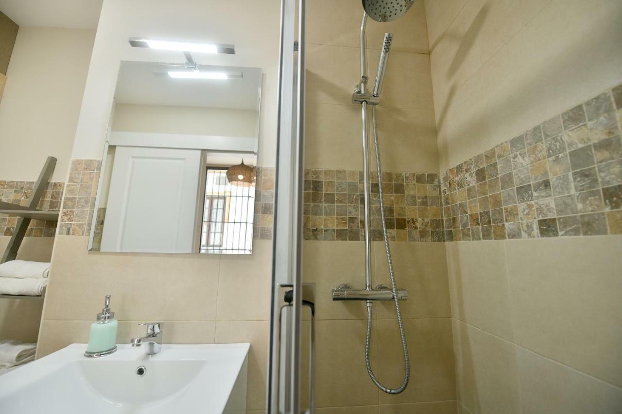 Apartamento Arenal Sevilla Exteriör bild